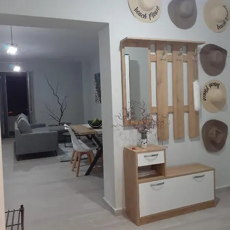 Sea La Vie Apartment